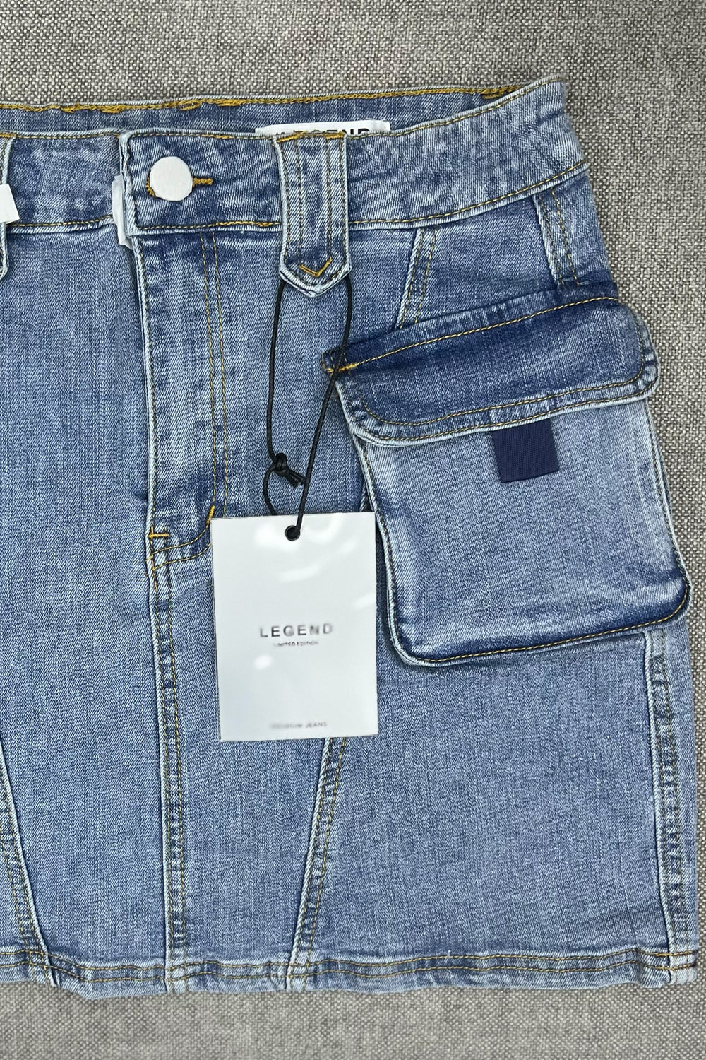 Falda legend - 036XB