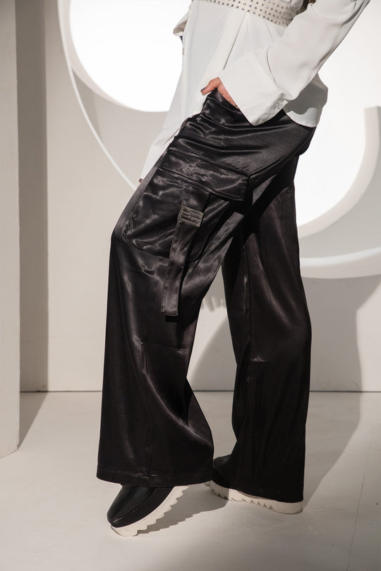 Pantalón cargo satín Itoo