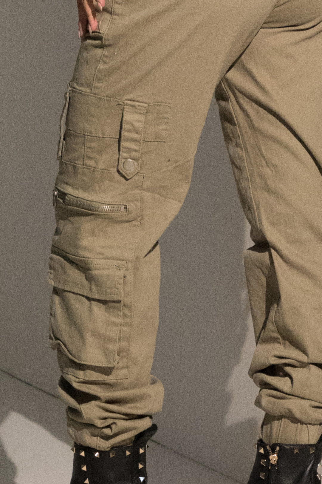 Pantalon cargo verde