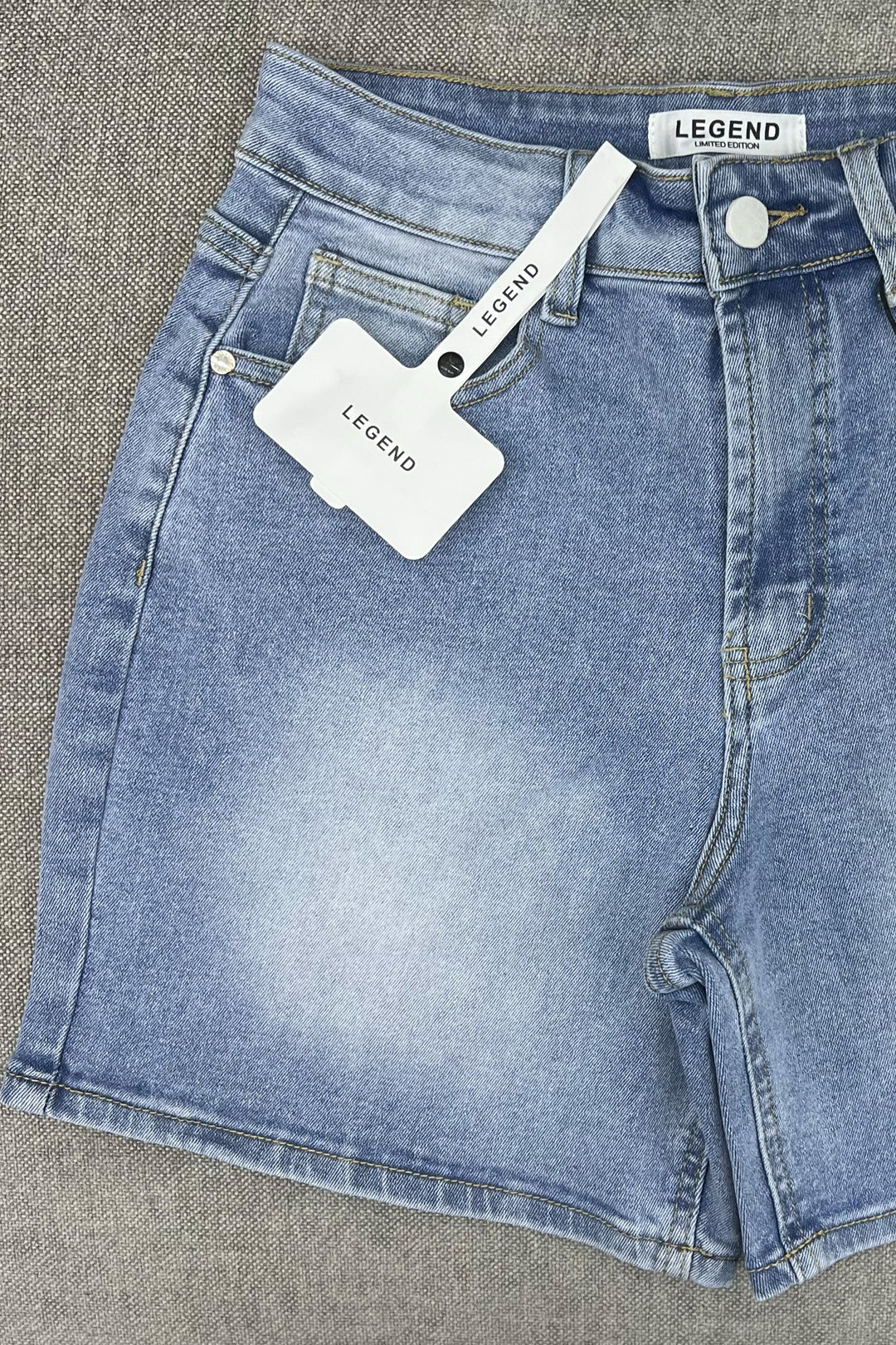 Short denim claro - LEO043XB