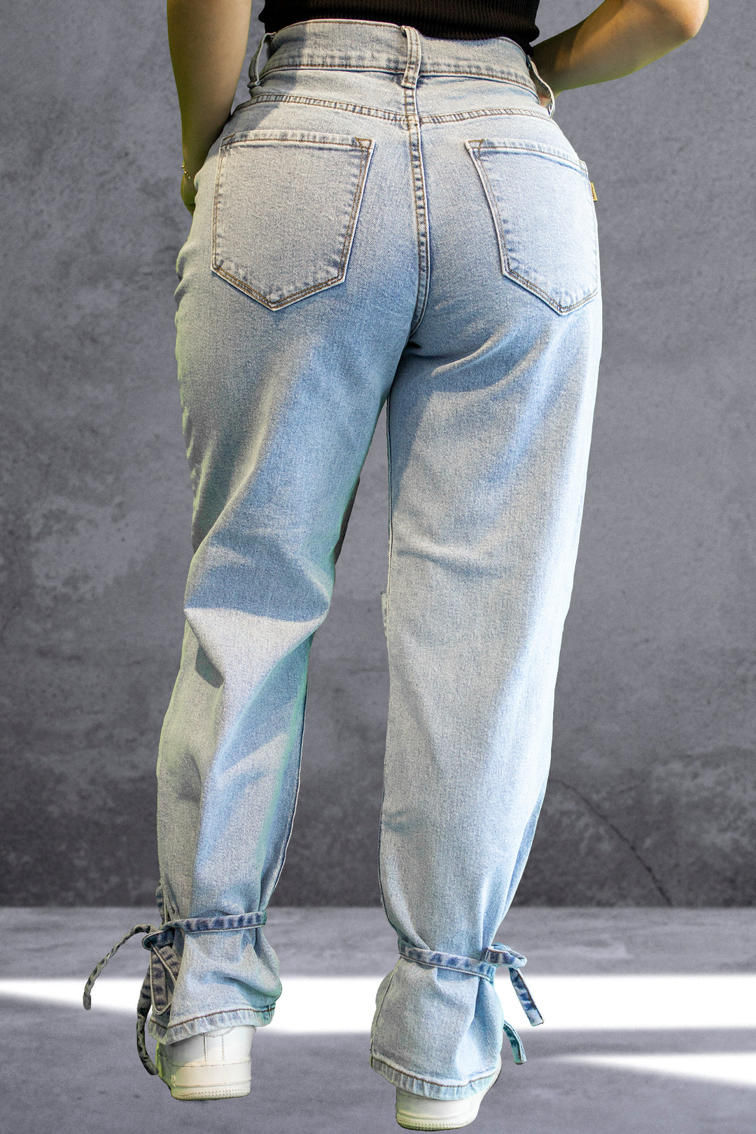 Jean vibrant amarre